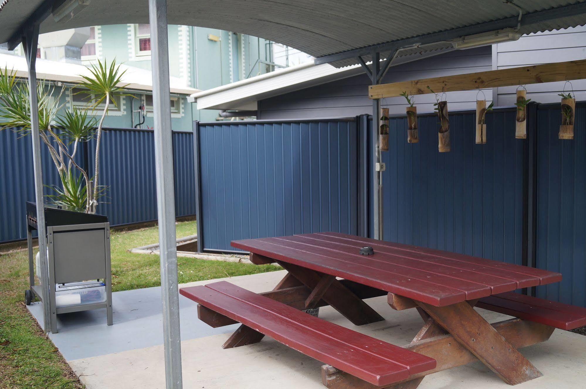 Tin Can Bay'S Sleepy Lagoon Motel Exterior foto